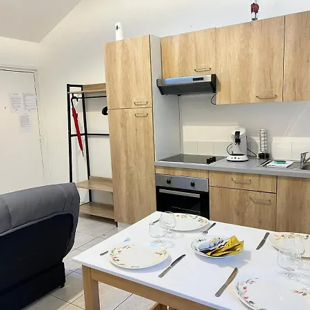 Le Mollien Apartment Calais Exterior photo